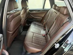 BMW 520d xDrive paddles Touring