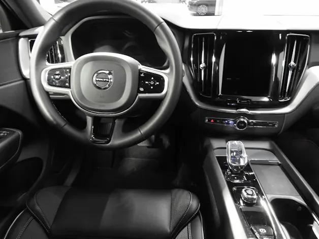 Volvo XC60 2.0 B5 MH Plus Dark AWD