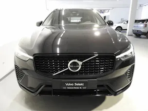 VOLVO XC60 2.0 B5 MH Plus Dark AWD