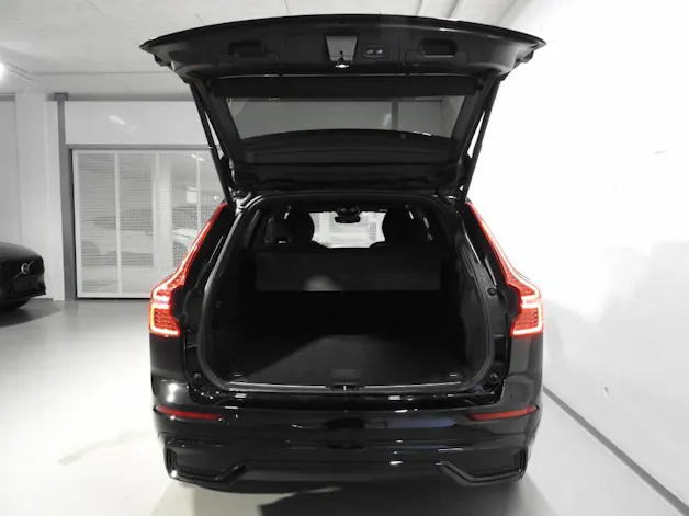 Volvo XC60 2.0 B5 MH Plus Dark AWD