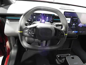 Lynk & Co 02