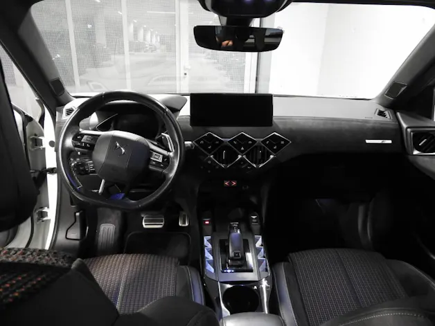 DS Automobiles AUTOMOBILES DS3 Crossback 1.2 PureTech 155 Performan
