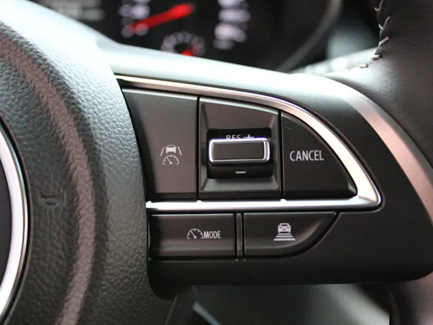 Suzuki Swift 1.2 Tradizio Hybrid CVT - "Taxe Autom - CHF 36.- * Garantie 5 ans * Apple Car Play * Caméra * Keyless"