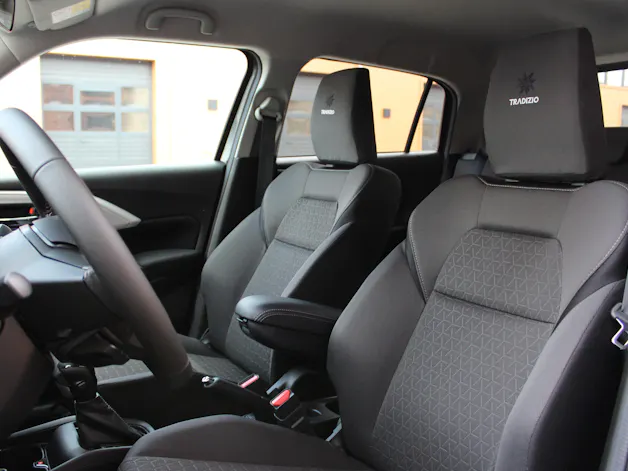 Suzuki Swift 1.2 Tradizio Hybrid CVT - "Taxe Autom - CHF 36.- * Garantie 5 ans * Apple Car Play * Caméra * Keyless"