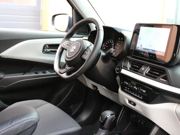 Suzuki Swift 1.2 Tradizio Hybrid CVT - "Taxe Autom - CHF 36.- * Garantie 5 ans * Apple Car Play * Caméra * Keyless"
