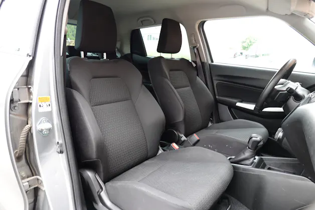 Suzuki Swift 1.0 12V Compact Top Automatic - "CH Auto * Keyless * GPS * Caméra * Apple Car Play * Temp. Adapt"