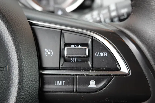 Suzuki Swift 1.0 12V Compact Top Automatic - "CH Auto * Keyless * GPS * Caméra * Apple Car Play * Temp. Adapt"