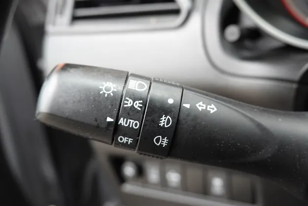 Suzuki Swift 1.0 12V Compact Top Automatic - "CH Auto * Keyless * GPS * Caméra * Apple Car Play * Temp. Adapt"