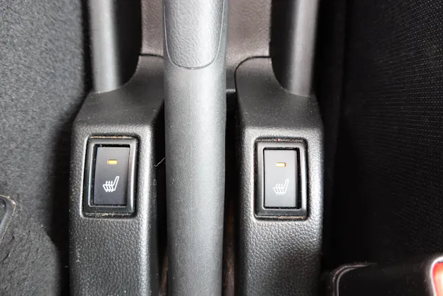 Suzuki Swift 1.0 12V Compact Top Automatic - "CH Auto * Keyless * GPS * Caméra * Apple Car Play * Temp. Adapt"