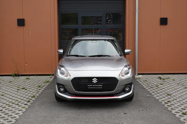 Suzuki Swift 1.0 12V Compact Top Automatic - "CH Auto * Keyless * GPS * Caméra * Apple Car Play * Temp. Adapt"