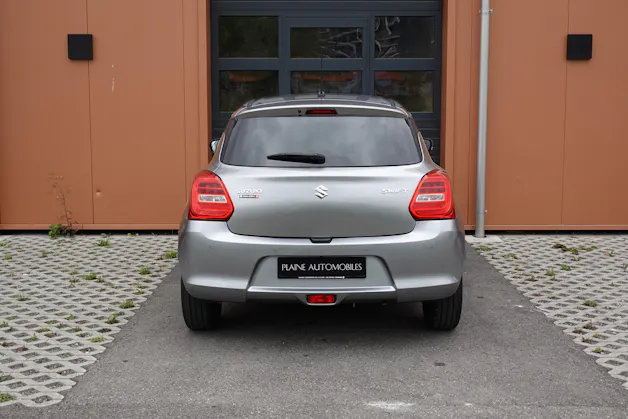 Suzuki Swift 1.0 12V Compact Top Automatic - "CH Auto * Keyless * GPS * Caméra * Apple Car Play * Temp. Adapt"