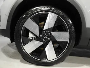 VOLVO EX40 Twin Ultra AWD