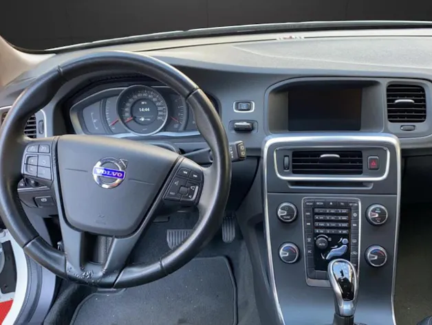 Volvo V60 D4 Kinetic Geartronic