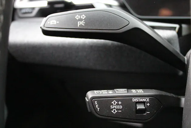 Audi A5 Sportback 40 TDI S-Line S-tronic - "Display Passager * Pack S-Line Complet * Volant coupé * Tempomat Adapt * Lumière Amb"