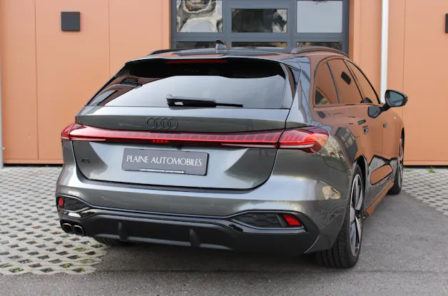 Audi A5 Sportback 40 TDI S-Line S-tronic - "Display Passager * Pack S-Line Complet * Volant coupé * Tempomat Adapt * Lumière Amb"