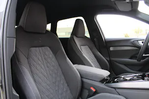 Audi A5 Sportback 40 TDI S-Line S-tronic - "Display Passager * Pack S-Line Complet * Volant coupé * Tempomat Adapt * Lumière Amb"