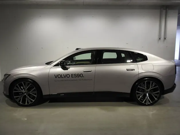 Volvo ES90 Ultra