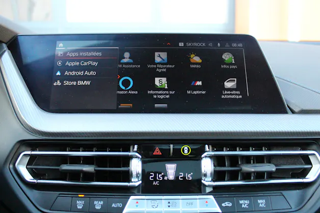 BMW 118i Pure M Sport Steptronic - "Jantes 19' * Toit Ouvrant * Harman & Kardon * Head-Up Display"
