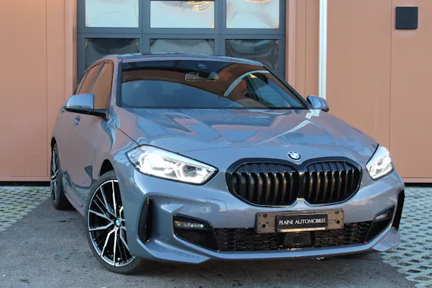 BMW 118i Pure M Sport Steptronic - "Jantes 19' * Toit Ouvrant * Harman & Kardon * Head-Up Display"