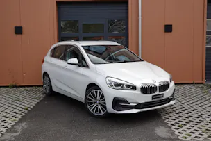 BMW 225xe iPerformance Active Tourer " * Véhicule CH * Caméra + Capteurs * Hayon électrique * Tempomat * Phares automatiques "
