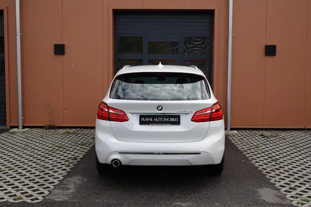 BMW 225xe iPerformance Active Tourer " * Véhicule CH * Caméra + Capteurs * Hayon électrique * Tempomat * Phares automatiques "