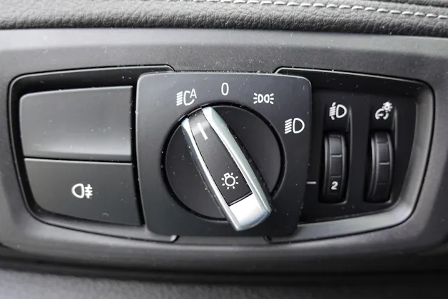BMW 225xe iPerformance Active Tourer " * Véhicule CH * Caméra + Capteurs * Hayon électrique * Tempomat * Phares automatiques "