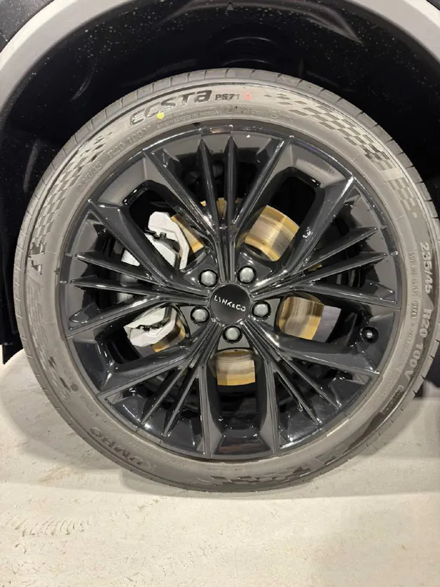 Lynk & Co 01 1.5 PHEV More