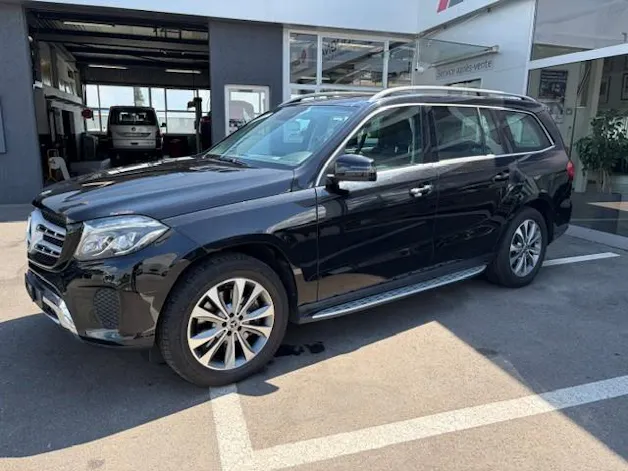 Mercedes-Benz GLS 500 V8