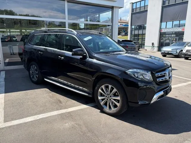 Mercedes-Benz GLS 500 V8