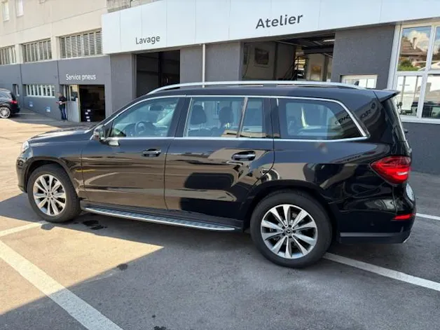 Mercedes-Benz GLS 500 V8