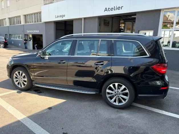 Mercedes-Benz GLS 500 V8