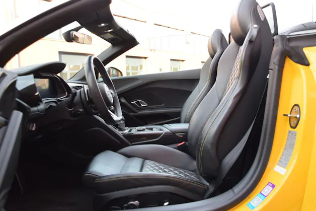 Audi R8 Spyder 5.2 S-Tronic Quattro - "Sans FAP / Bang & Olufsen / Echappement Sport / Caméra de Recul"