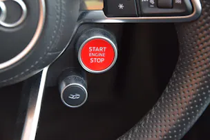 Audi R8 Spyder 5.2 S-Tronic Quattro - "Sans FAP / Bang & Olufsen / Echappement Sport / Caméra de Recul"