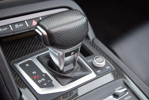 Audi R8 Spyder 5.2 S-Tronic Quattro - "Sans FAP / Bang & Olufsen / Echappement Sport / Caméra de Recul"