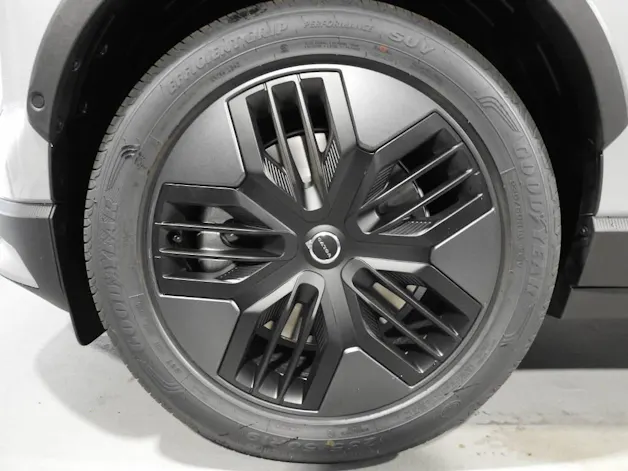 Volvo EX 30 CC E60 Twin Performance AWD