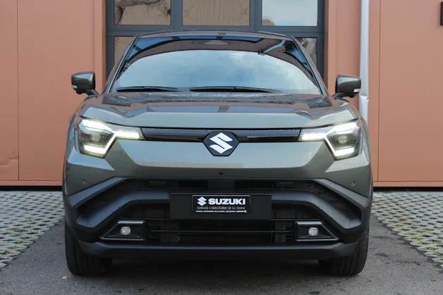 Suzuki e-Vitara 61kWh Compact Top 4x4 - "CH Fahrzeug * 4X4 * Grosse Autonomie * Toit Ouvrant"