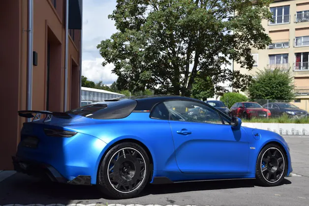 Alpine A110 R - "Bleu Matt * Etrier Bleu * Pack Service inclus gratuit"