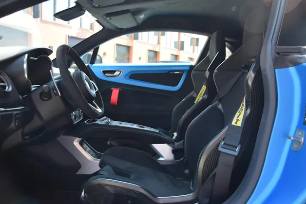Alpine A110 R - "Bleu Matt * Etrier Bleu * Pack Service inclus gratuit"