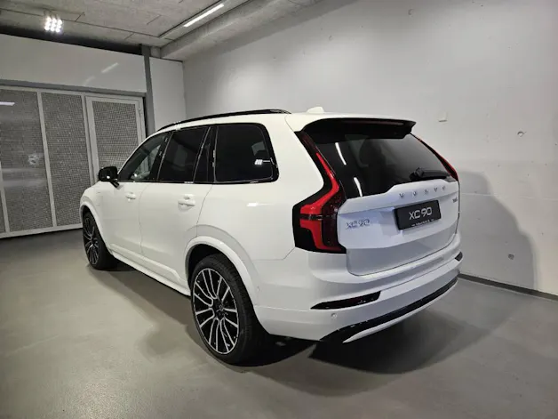 Volvo XC90 2.0 T8 TE Ultra Dark eAWD