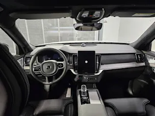 VOLVO XC90 2.0 T8 TE Ultra Dark eAWD