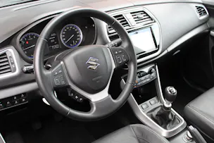 Suzuki SX4 S-Cross 1.4 16V Compact Top Hybrid 4WD