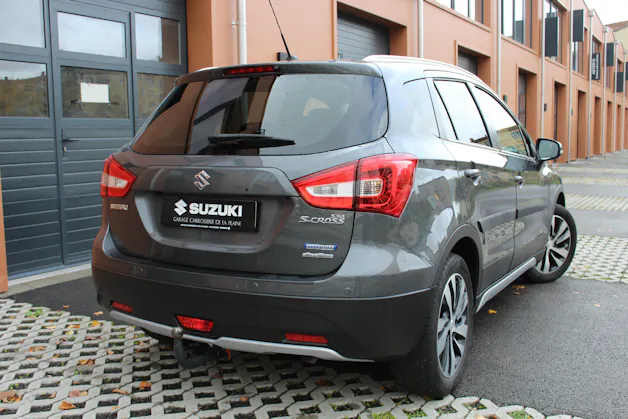 Suzuki SX4 S-Cross 1.4 16V Compact Top Hybrid 4WD
