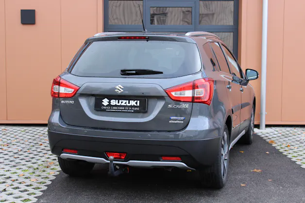 Suzuki SX4 S-Cross 1.4 16V Compact Top Hybrid 4WD