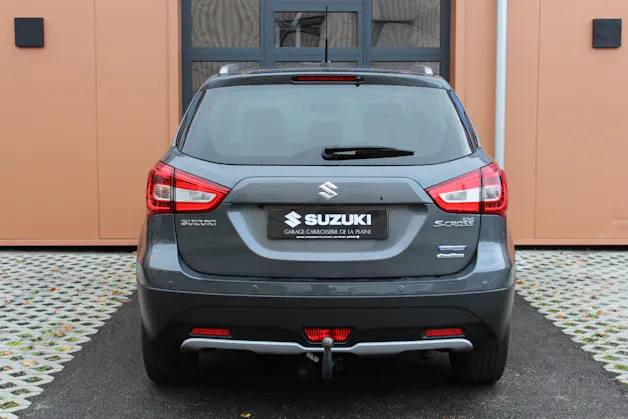 Suzuki SX4 S-Cross 1.4 16V Compact Top Hybrid 4WD