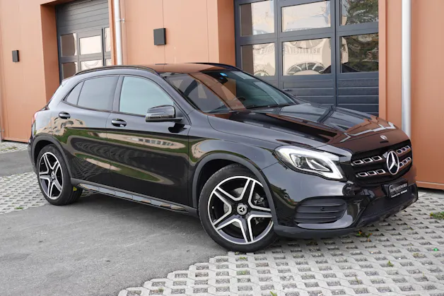 Mercedes-Benz GLA 250 AMG Line 4Matic CH Fahrzeug - "Tempomat * Caméra * Hayon Electrique * GPS * Aide à la conduite"