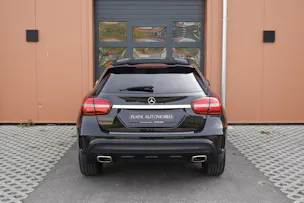 MERCEDES-BENZ GLA 250 AMG Line 4Matic CH Fahrzeug - "Tempomat * Caméra * Hayon Electrique * GPS * Aide à la conduite"