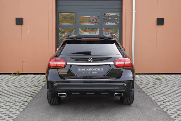 Mercedes-Benz GLA 250 AMG Line 4Matic CH Fahrzeug - "Tempomat * Caméra * Hayon Electrique * GPS * Aide à la conduite"