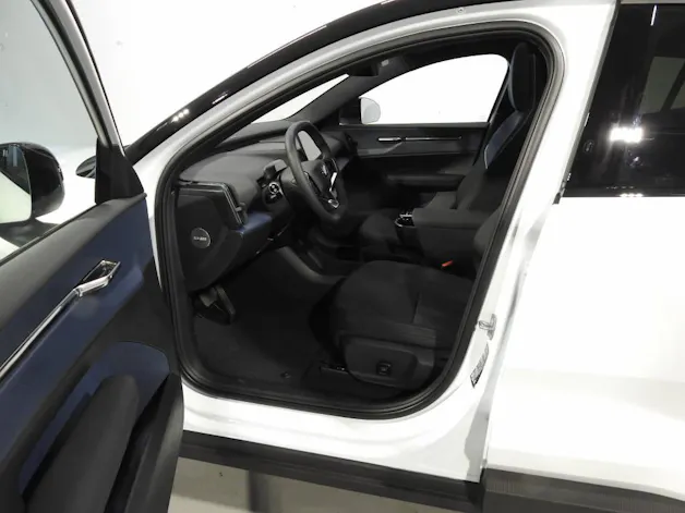 Volvo EX 30 CC E60 Twin Performance AWD