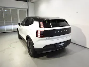 VOLVO EX 30 CC E60 Twin Performance AWD