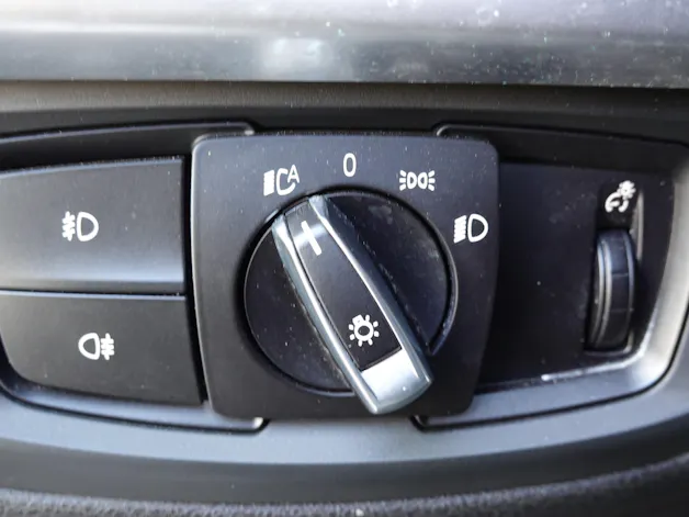 BMW X5 xDrive 25d * Camera recul * intérieur cuir * jantes 19 pouces * sièges chauffants * sièges électriques *